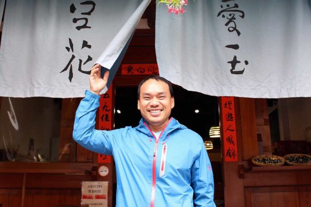 杨儒门专访》这世界大家都在唱歌。顾好腹肚，才有办法顾社会