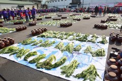 桃园市千人踩客家酸菜市长郑文灿：推广食农教育