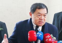 eTag频出包徐旭东：要退就退
