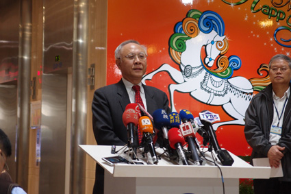 李炎松澄清未因神脑案被逼退