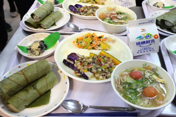 日本小孩爱吃营养午餐胜过外食！台湾首次办学校营养午餐大赛，为料理争口气