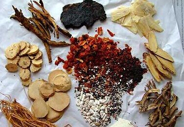 这几个自制花肥方法你知道不？